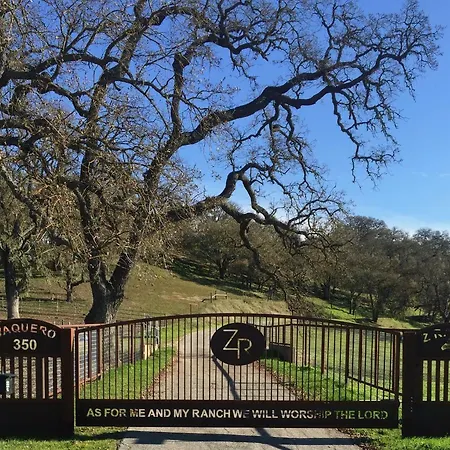 Z Ranch Villa